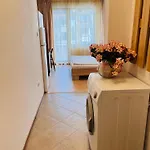Flora Park Apartamento *