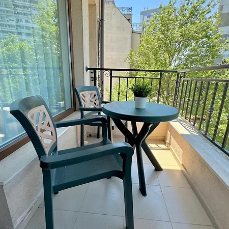 Apartament Flora Park