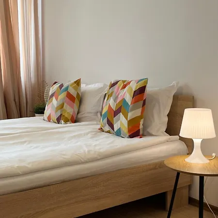 Flora Park شقة بورغاس