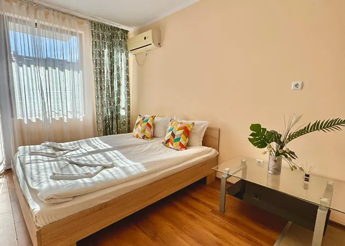 Flora Park Apartament